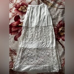 Vintage Abercrombie & Fitch White Lace Maxi Skirt